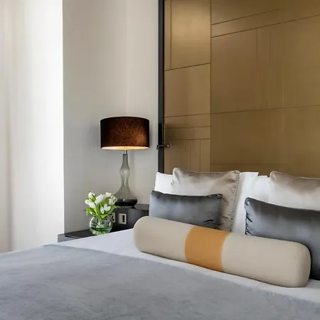 Alwadi Hotel Doha - MGallery Esterno foto A bedroom at the hotel